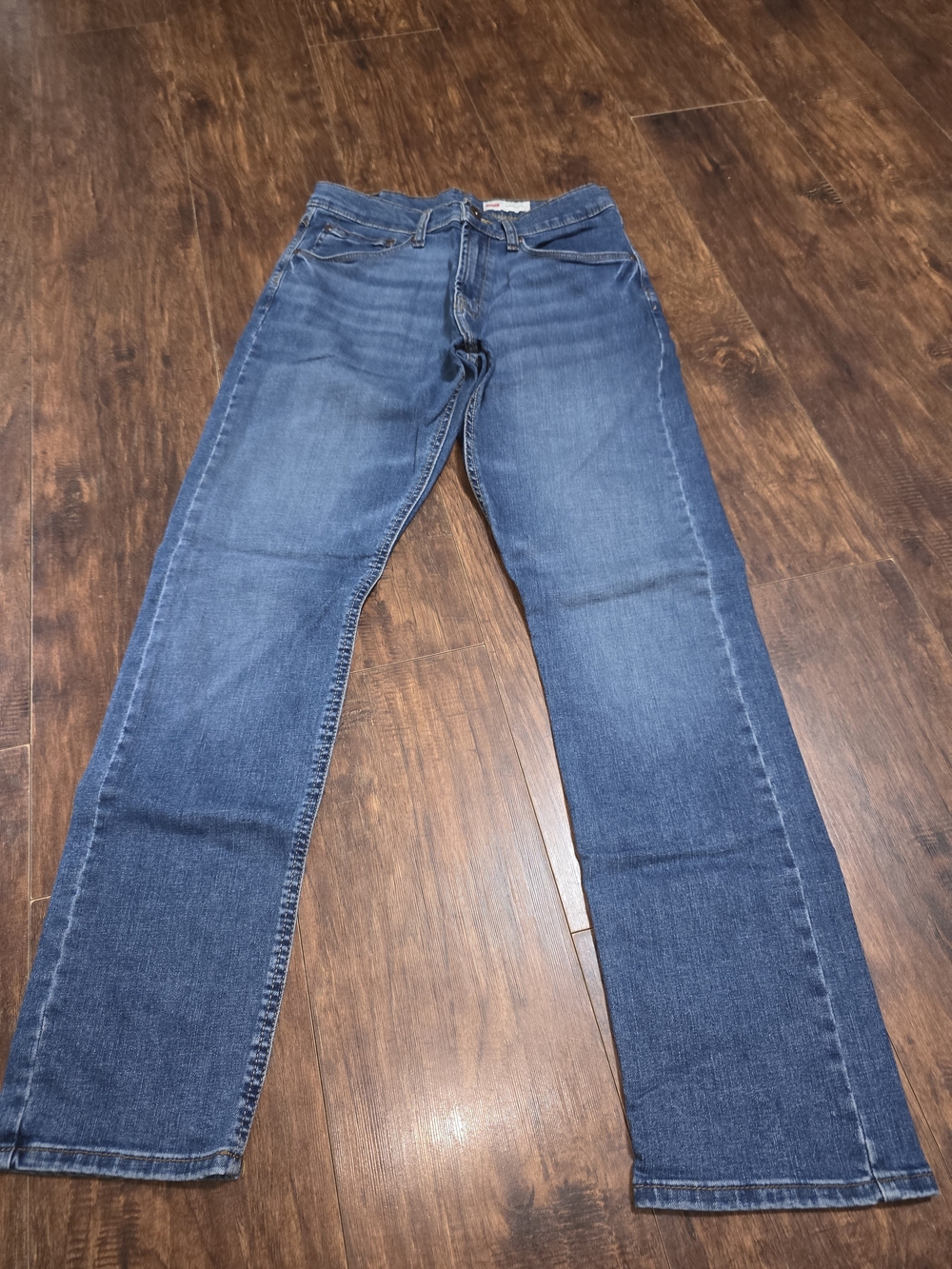 30x32 Wrangler Athletic Fit Men's Classic Straight-Leg Jeans - Blue